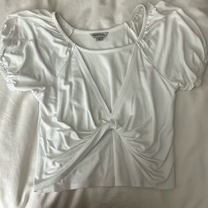 worn maybe once in great condition, no stains, and is really soft!